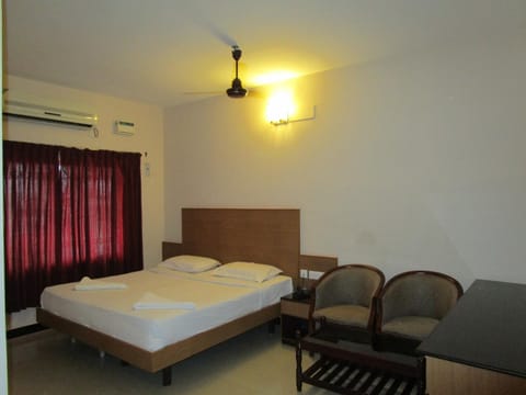 Bed, Photo of the whole room