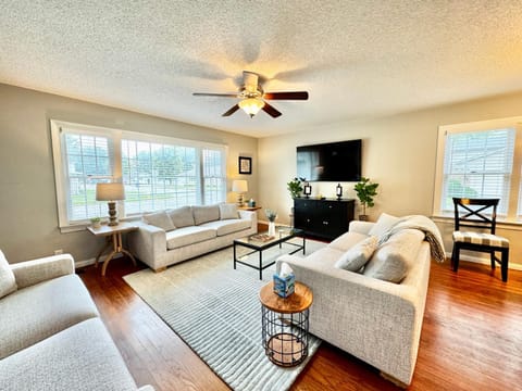 Hawks Nest House in Indiana