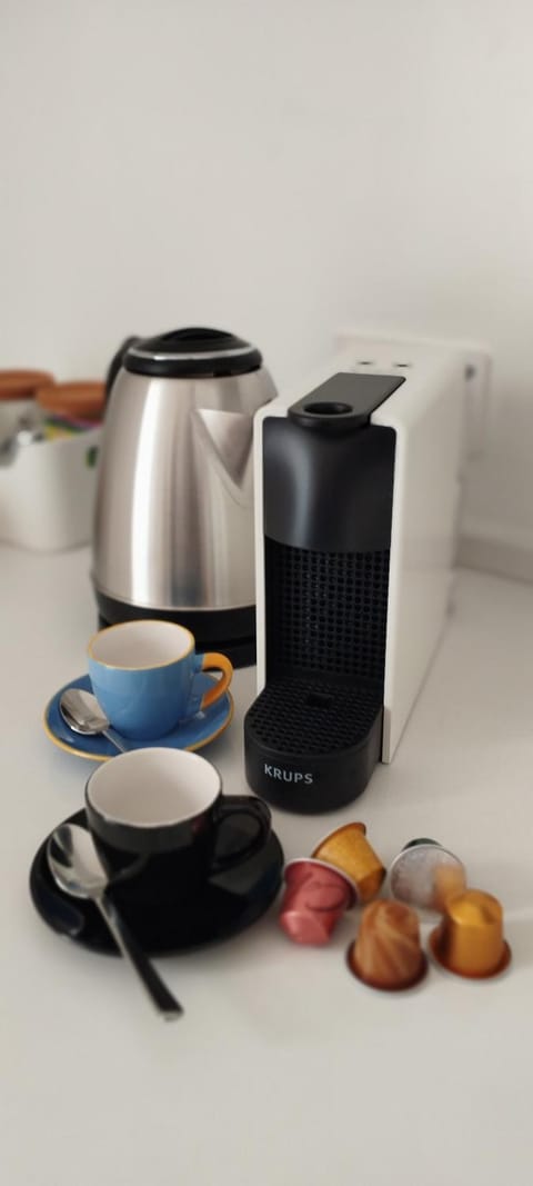 Coffee/tea facilities, Kitchen or kitchenette