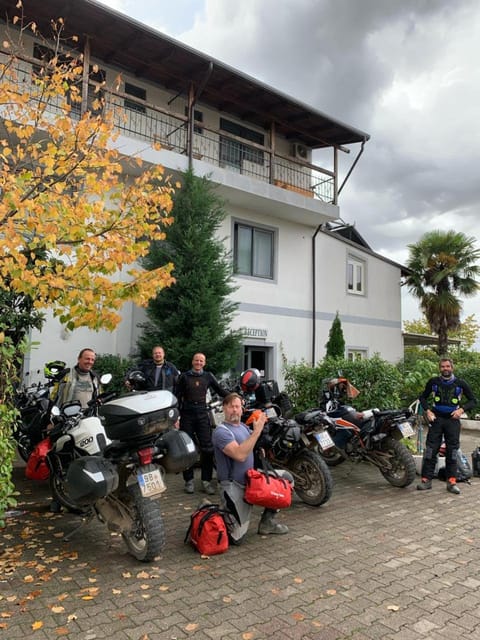 Garden, Garden view, group of guests