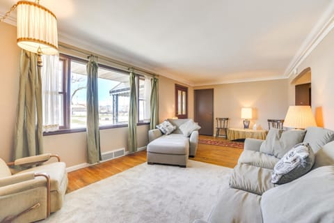 Alpena Lake-View Home - 1 MI to Downtown House in Alpena