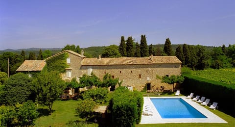 Facade/entrance, Bird's eye view, On site, Pool view