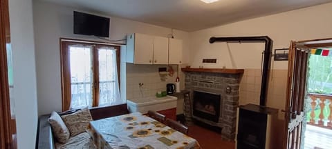 Baita Marianna - Relax in Quincinetto Chalet in Aosta Valley, Italy