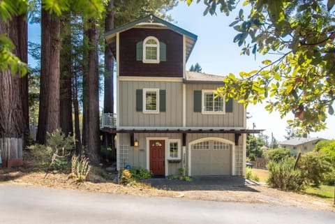 Gorgeous 3 BDR Home in Gualala With Ocean View House in Sonoma County