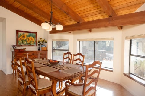 Private-Red Rock Views -Fire Pit-Hot Tub-Location House in Sedona