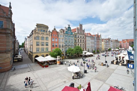 On site, Street view