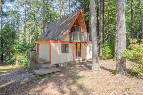 Star Nest - Secluded Forest Property House in Sonoma County