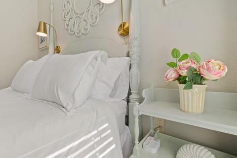 SaltLife Haven House in Palm Coast