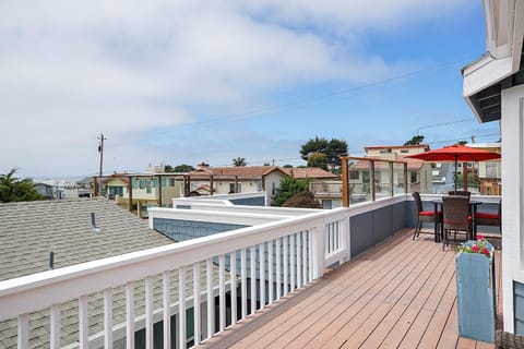 Beachy Keen Monthly-Spring Special Mar thru May House in Cambria