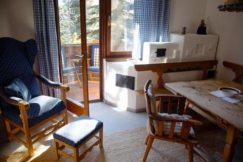 Balcony/Terrace, Living room, Photo of the whole room, Dining area