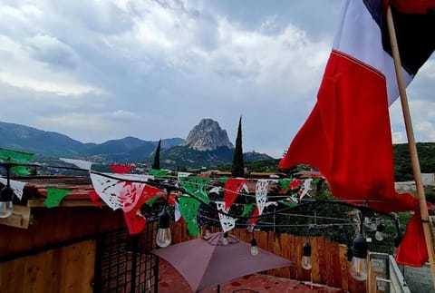 Natural landscape, Balcony/Terrace