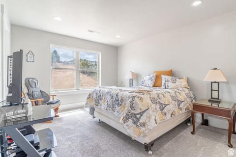 The Grand Retreat at Bear Lake House in Garden City