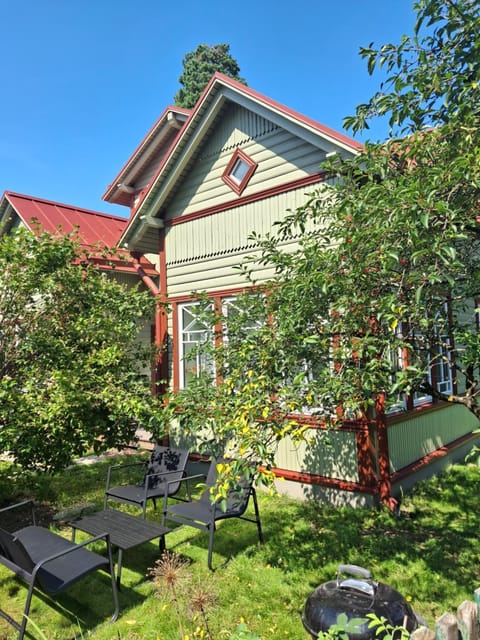Property building, Garden, Garden view