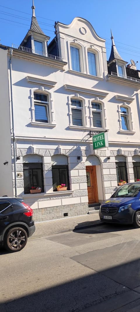 Property building, Street view