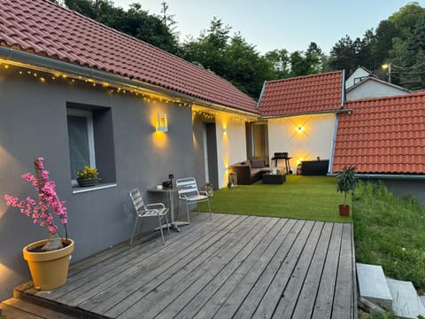 Property building, Patio, Garden