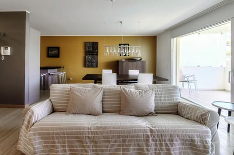 Sandi Luxury Apartment by Quokka 360 - modern flat in Lugano Apartment in Lugano