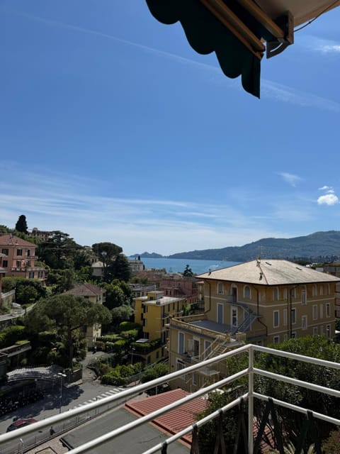 Day, Natural landscape, View (from property/room), Balcony/Terrace, Mountain view, Sea view