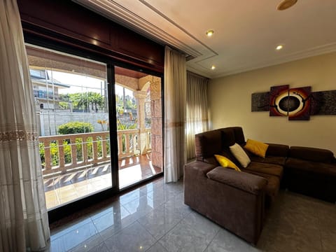 Balcony/Terrace, Living room