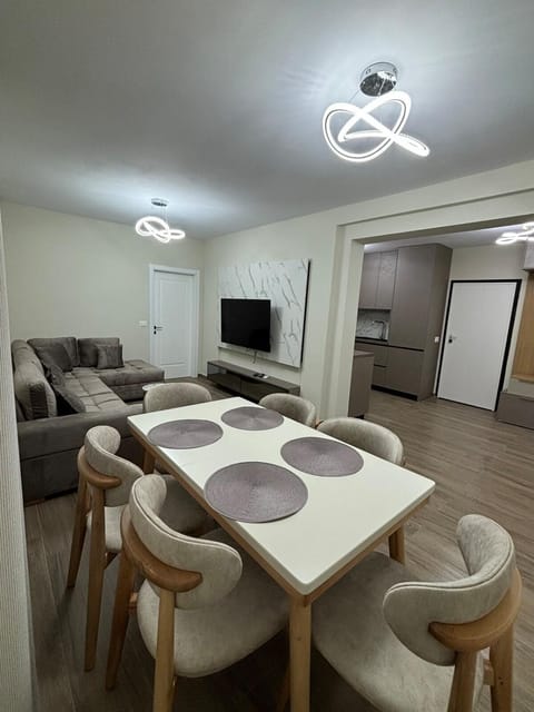 TV and multimedia, Kitchen or kitchenette