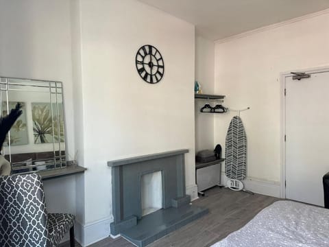 Cosy 2 Bedrooms flat in Newport - F2 Apartment in Newport