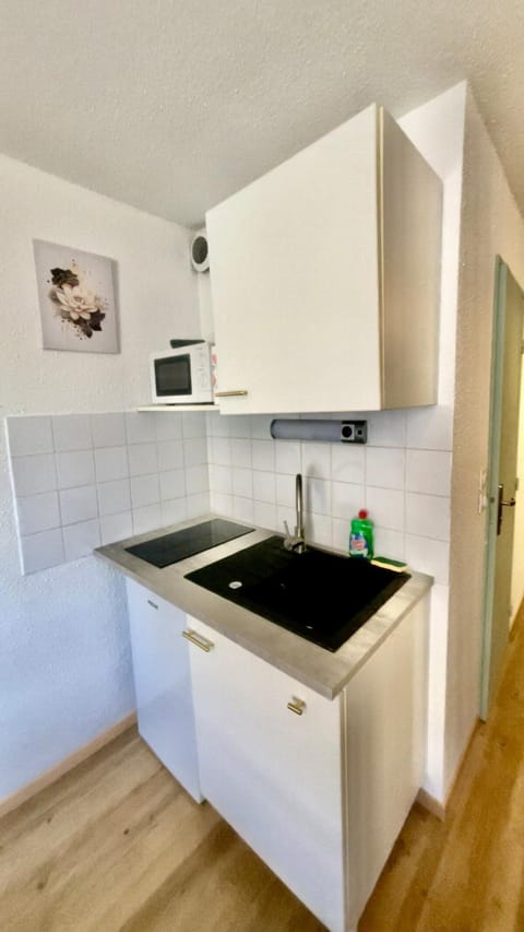 Studio N216 Quiet and functional Apartment in Paray-le-Monial