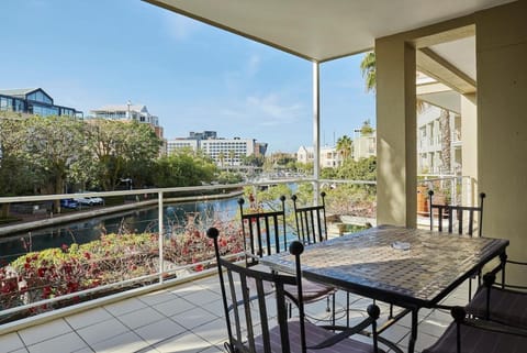 Patio, Day, View (from property/room), Balcony/Terrace, Dining area