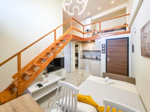 TV and multimedia, Living room, Photo of the whole room, Seating area