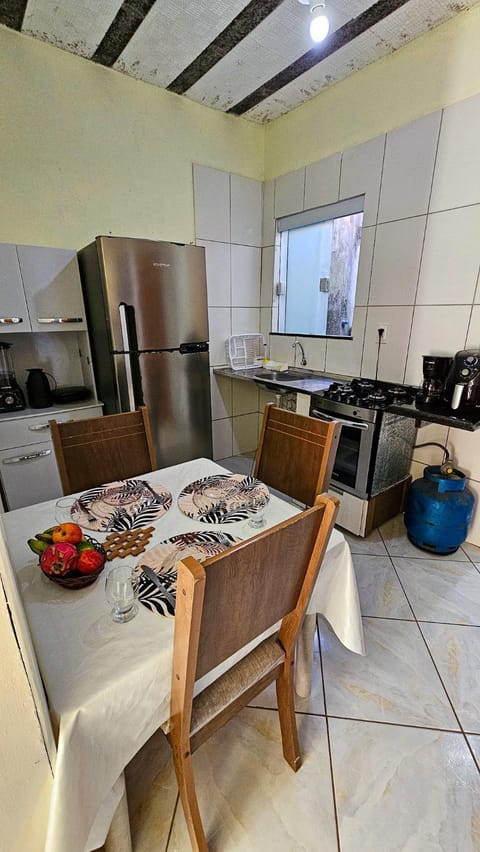Dining area, Communal kitchen, stove