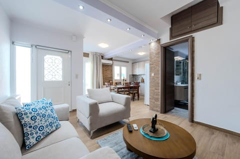 TV and multimedia, Kitchen or kitchenette, Living room, Seating area, Dining area, pet friendly