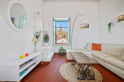 3 Pièces avec Vue sur le Bastion Apartment in Menton