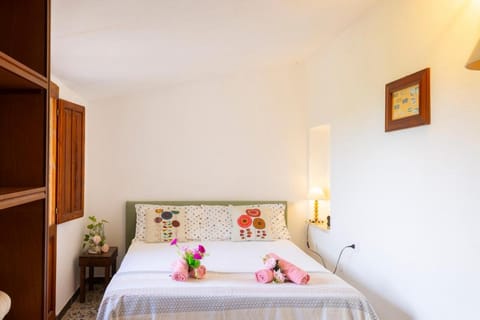 Charming Villa 200m from the sea Villa in Quartu Sant'Elena