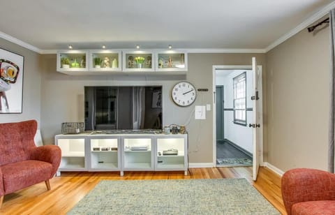 The Emmy Lou by Stay Local Nashville House in Nashville