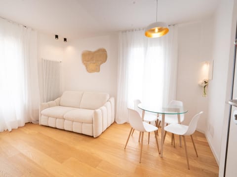 Living room, Seating area, Internal: Not applicable to any particular room