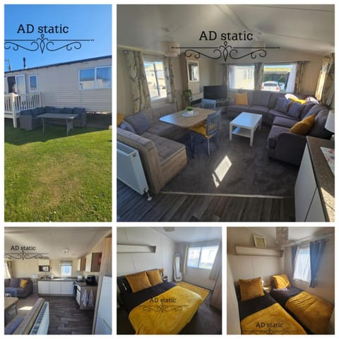 Living room, Seating area, Evening entertainment