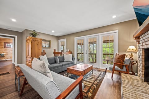 Smoky Mountain Game Den by Avada Properties House in Gatlinburg