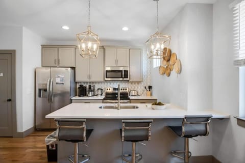 The National by Stay Local Nashville House in Nashville