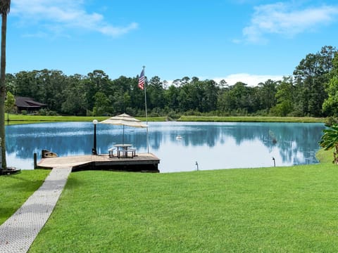 The Lake House, Pool, Dock and Lake Access, Pensacola House in Pensacola