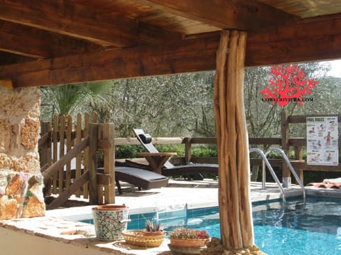 Swimming pool, Swimming pool