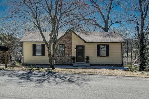 The Southern State of Mind by Stay Local Nashville House in Nashville