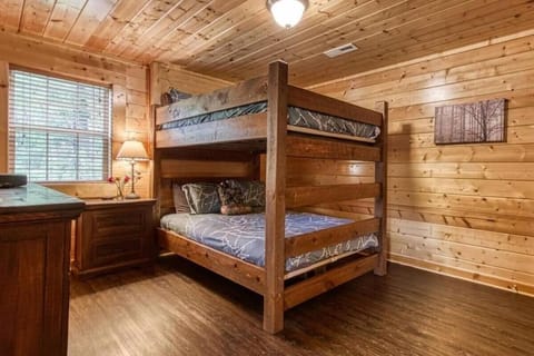 Pine Top Paradise by Avada Properties House in Pittman Center