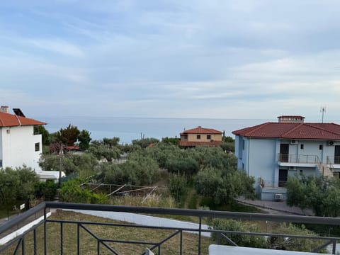 Theros Apartments Apartment hotel in Halkidiki