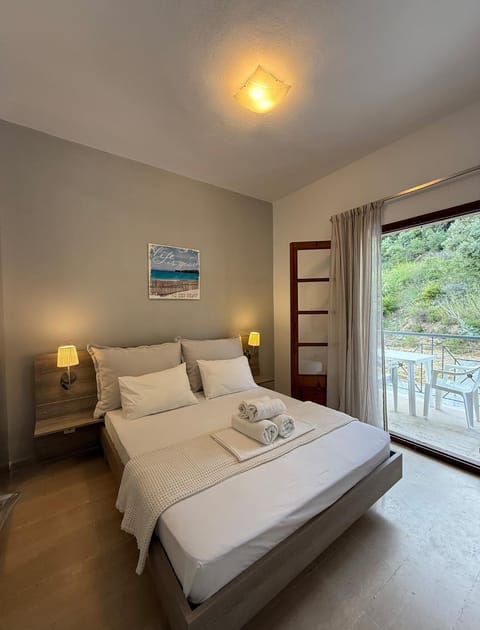 Theros Apartments Apartment hotel in Halkidiki