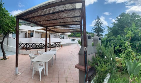Patio, BBQ facilities, Garden, View (from property/room), Balcony/Terrace