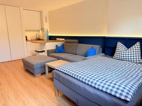 Bed, Seating area, Bedroom
