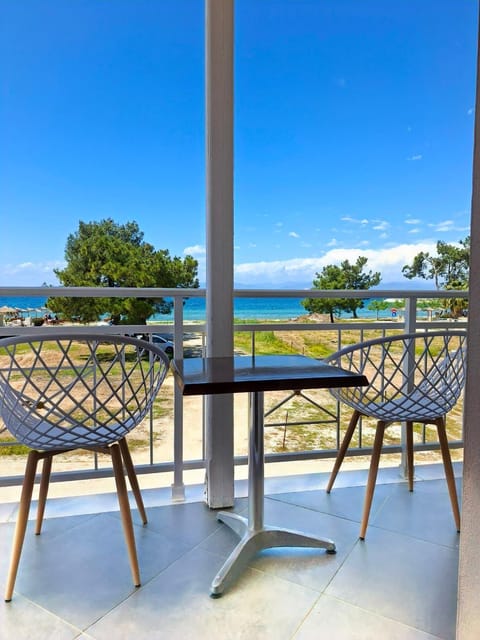 Balcony/Terrace, Seating area, Sea view