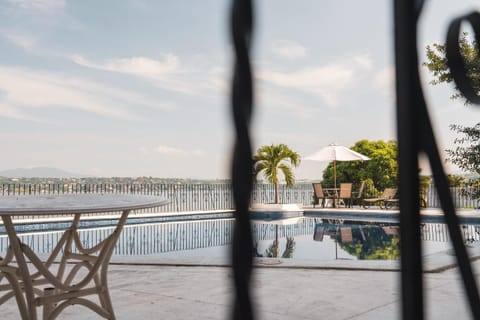 Comoda Habitacion en Hotel con Vista al Lago, Tequesquitengo Apartment hotel in Tequesquitengo