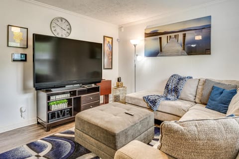 8 Mi to Dtwn Indianapolis Family Home with Yard! House in Pike Township