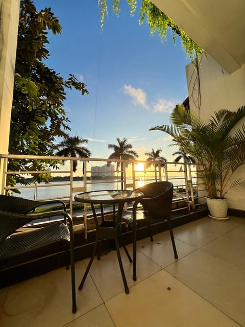 Balcony/Terrace, Sunrise