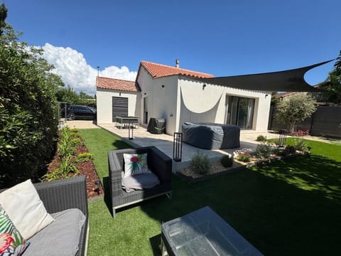 Cosy cottage by Alice Cézanne Villa in Aix-en-Provence