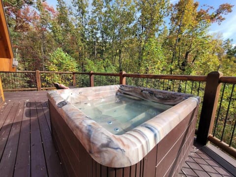 Heaven in the Smokies 3 by Avada Properties House in Pittman Center